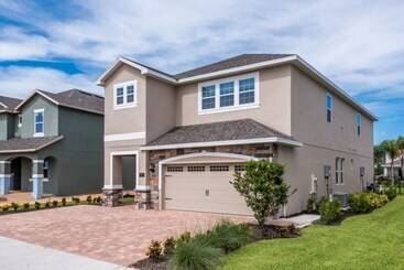 Kır Evi Villa In Encore Resort At Reunion 1998