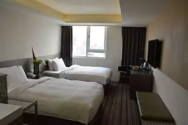 בית מלון כפרי De Rěve Express