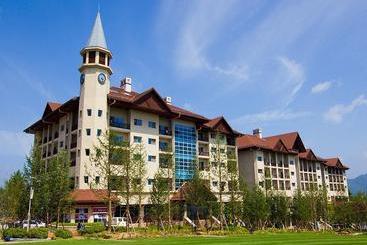 Hotel High1 Condominium