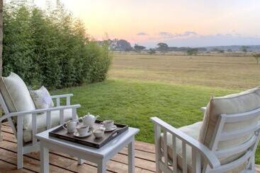 Soames Hotel & Jack S Bar