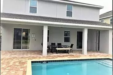 Hotelli Encore Resort At Reunion 430