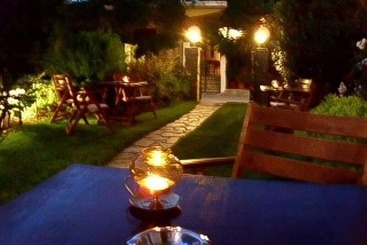 Отель Nostos Apartments