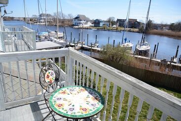 مبيت وإفطار Captain S Cottage