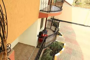 هتل Fort Breeze