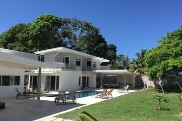 아파트호텔 Uvita Paradise