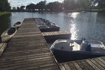 Sunset Lakes Rv Resort