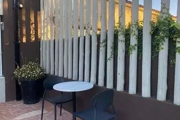 ホテル Eze Inn Boutique