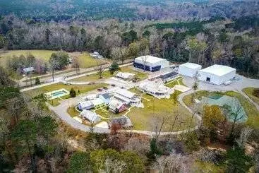 Majatalo Village Studios