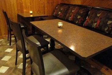 Motel Pinewood Motor Inn