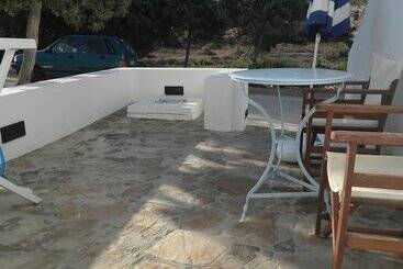 Pensão Kavalieros Studios