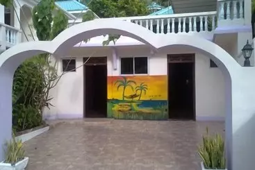 هتل Treasure S Comfort Inn