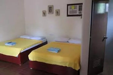 Otel Aj Travellers Inn