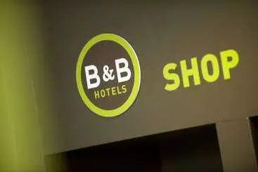 B&b Hotel Creil Chantilly