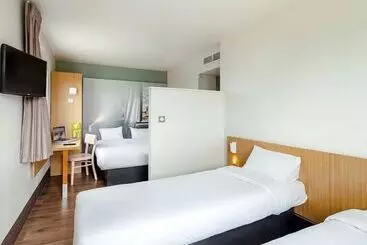 B&b Hotel Creil Chantilly