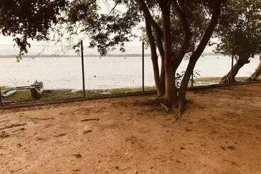 هتل Lake View Bungalow Yala