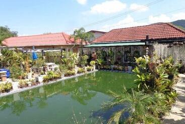 בית מלון כפרי One D Homestay