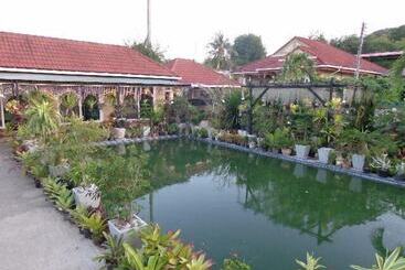 Hotel One D Homestay