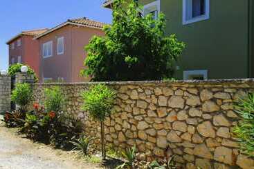 アパートメント Saint Thomas Village