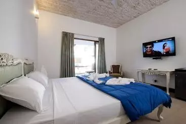 Hotel Royal Emirates Resort & Spa