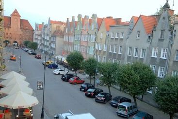 Irs Royal Apartments   Irs Kwartal Kamienic