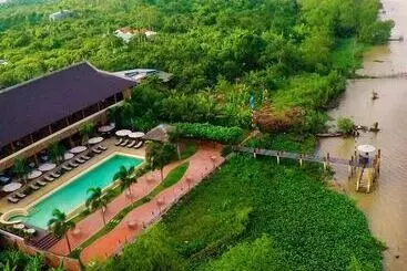 Resort The Island Lodge