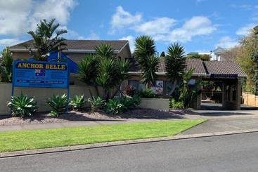 Anchor Belle Motel