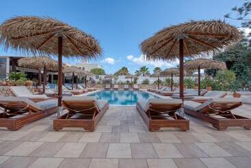 Aparthotel Villa Angira