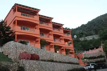 هتل آپارتمان Rival