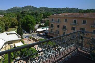 Settentrionale Esplanade