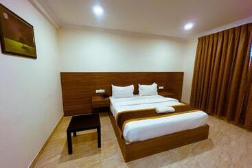 酒店 Sterling Inn Bangalore International Airport