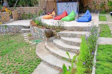 膳宿费 W Guest House