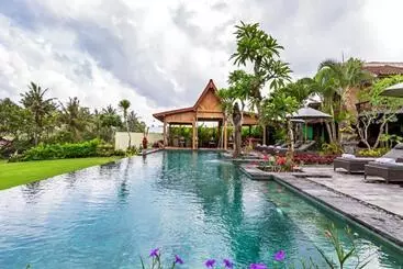 Pansiyon Bali Natha Beach Front