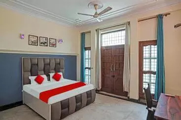 Hotel Oyo Flagship 81208 The Moonlight Residency