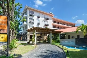 Court Meridian Hotel & Suites