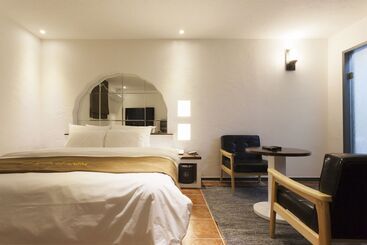 בית מלון כפרי Leaders