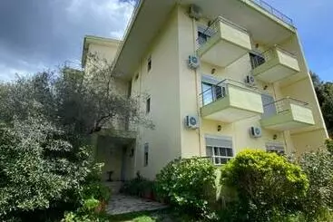 Hospedaria Eleana  Bunec