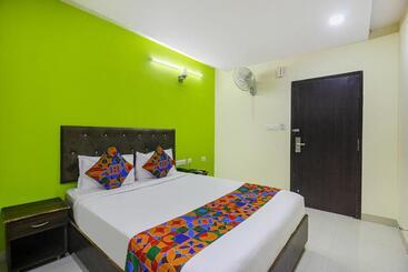Fabhotel L Grand   Nr Secunderabad Railway Satation