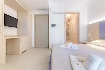 Apartmanszálloda Sunset Fronte Spiaggia