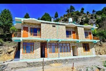 Pensionat Prashar Lake Way Guest House