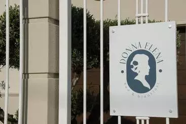 Aamiaismajoitus (B&B) Donna Elena Rooms