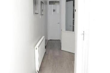 ペンション Austen House