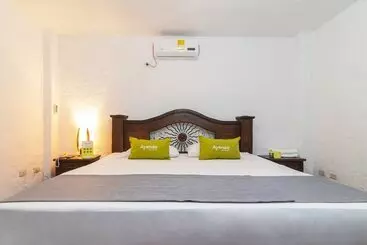 فندق Corona Real