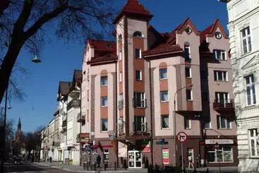 فندق Villa Eden & Restaurant