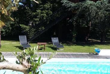 פנסיון Guestroom Port Saint Père, 1 Pièce, 2 Personnes Fr 1 306 1237