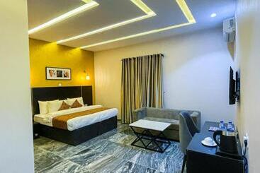 Residency Hotel Lekki Phase 1