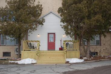 Bed and Breakfast Chateau Country Inn