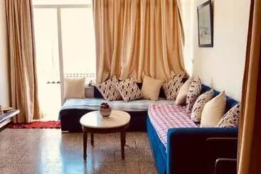 هتل Big Blue Guest House