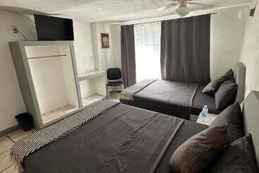 هتل Posada Jardín Aguascalientes