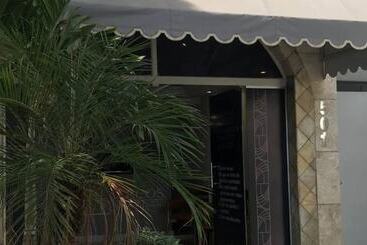 فندق Arcos Palace