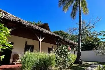 هتل Natshi Lodge